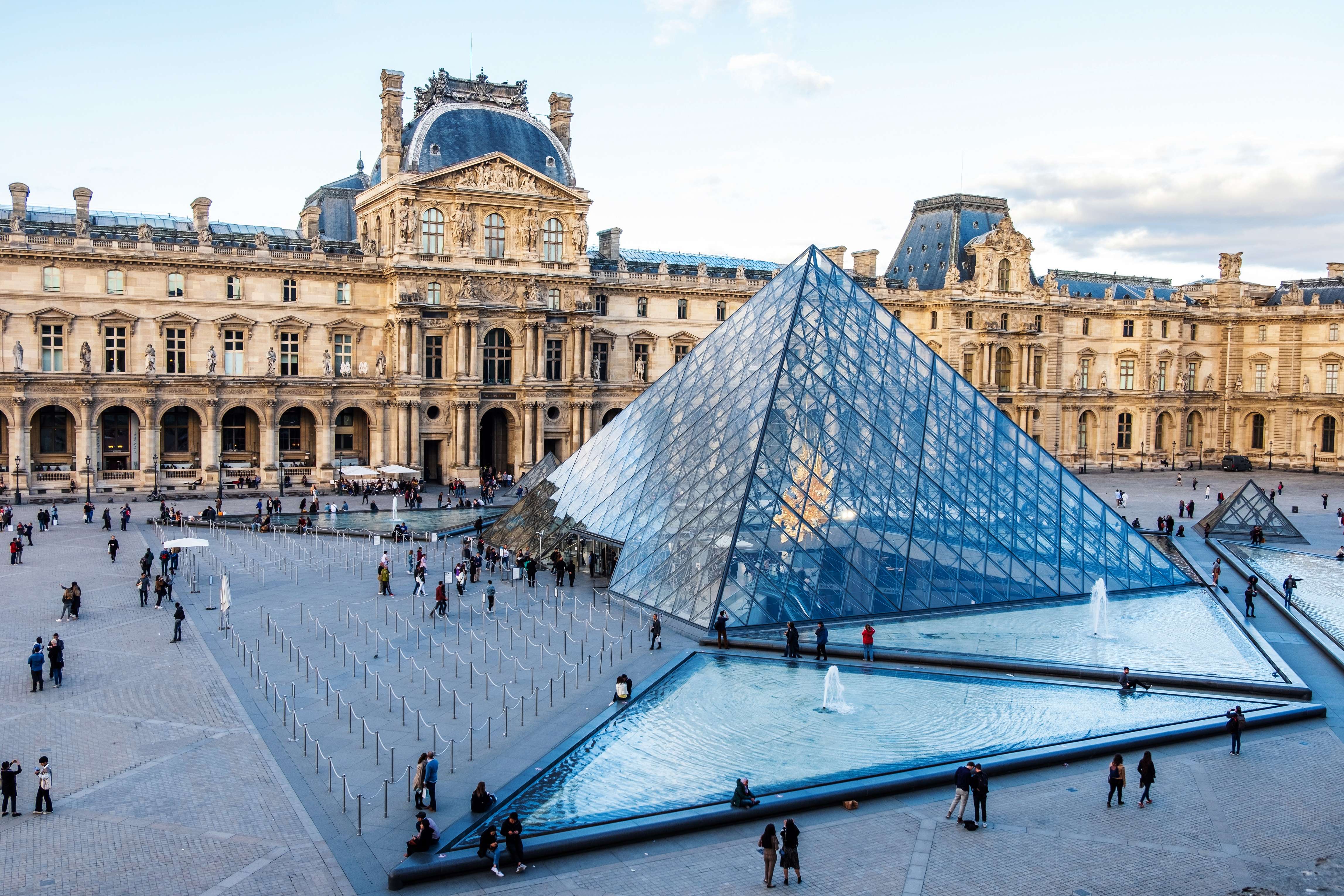 Louvre Museum