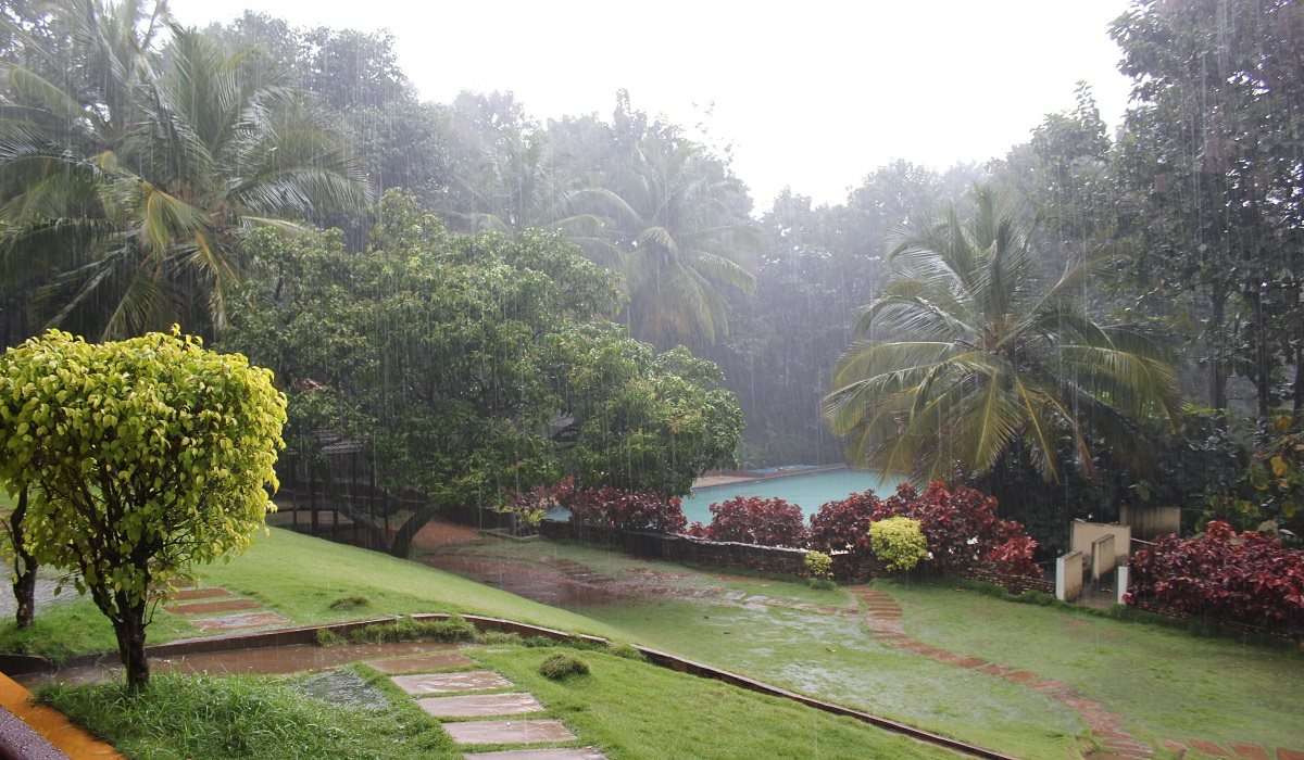 Urban Valley Resort Bangalore Day Out @ Flat 21% off