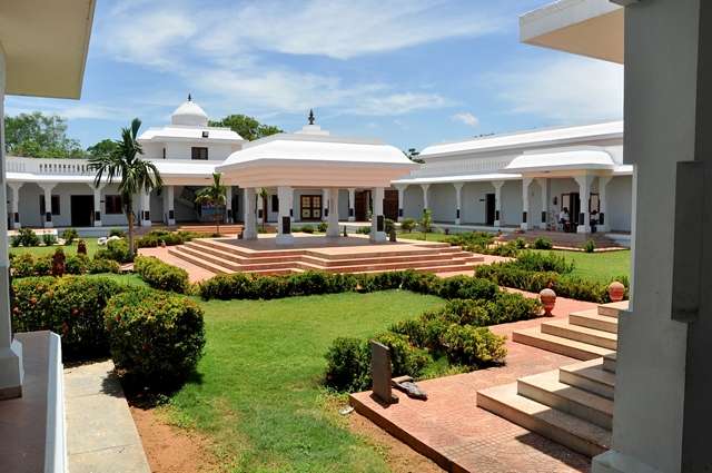 One Day Cultural Tour of Thanjavur