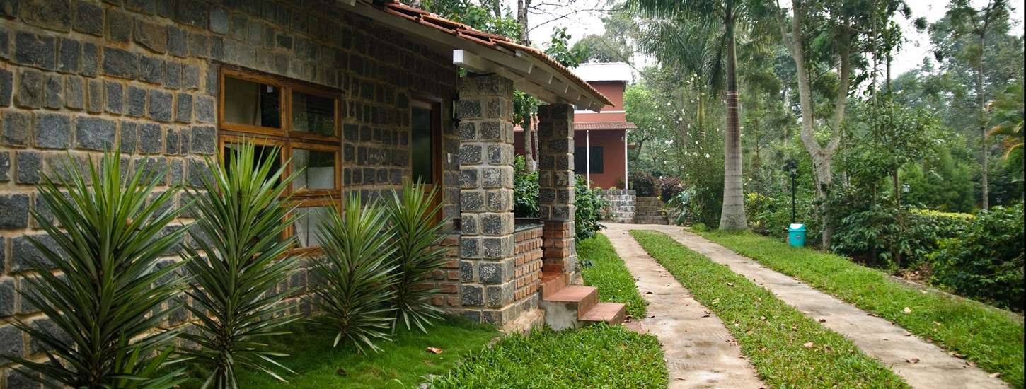 10 Resorts in Yercaud, Book Now & Get Upto 50% Off