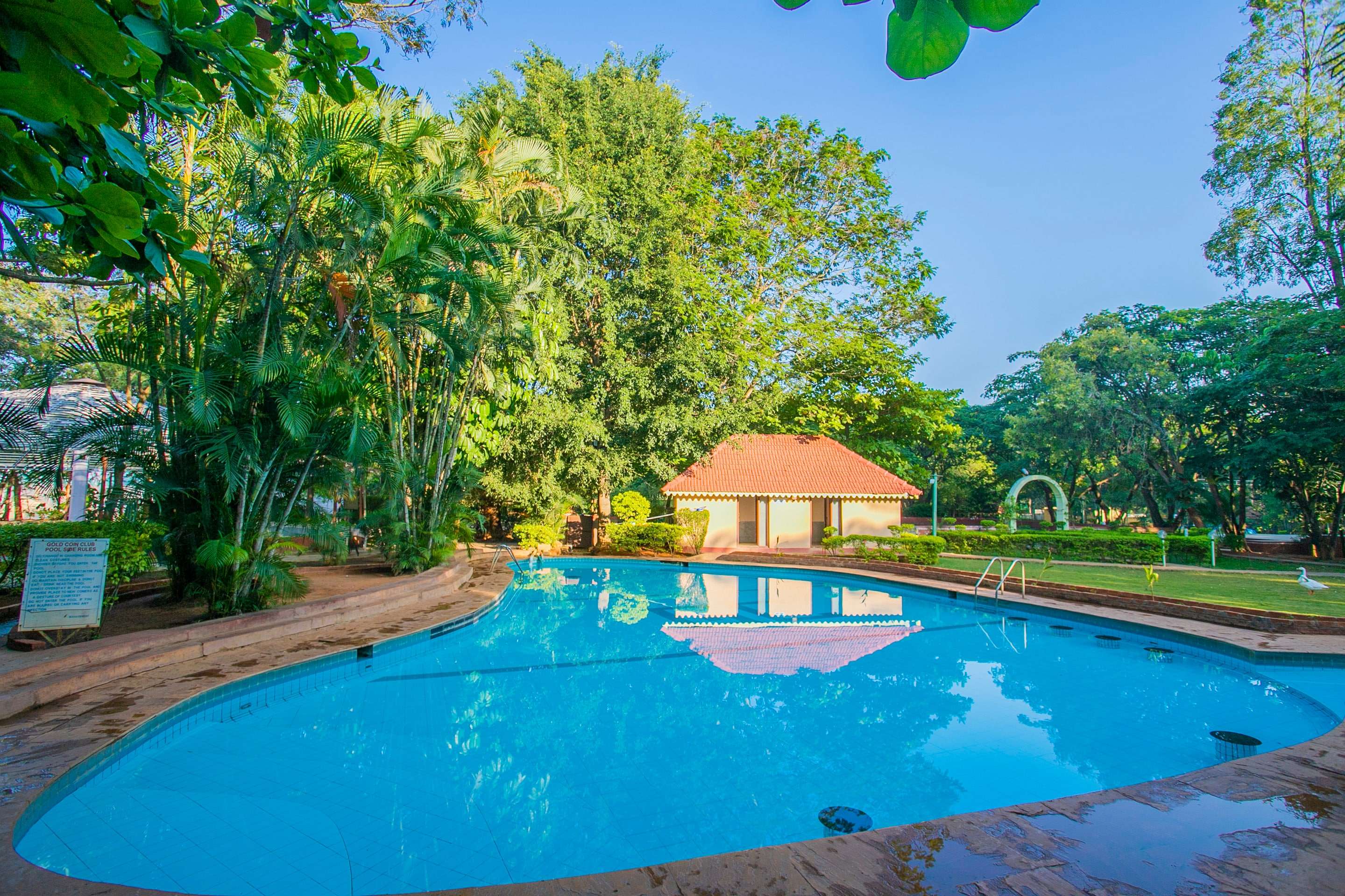 35 Family Resorts in Bangalore, Book Now & Get Upto 50% Off