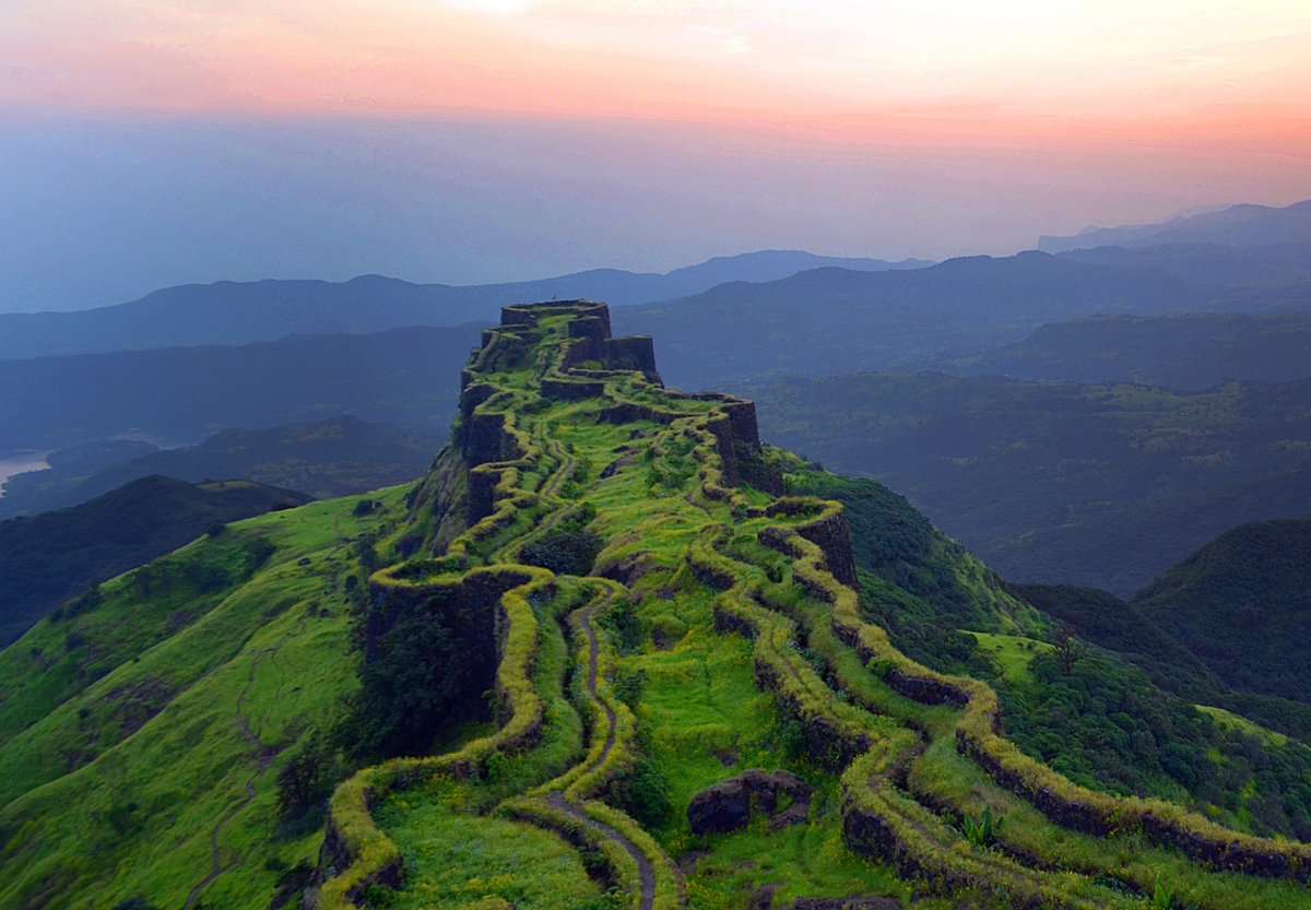 Torna Fort Trek, Pune | Book Torna Trek @ ₹800 Only!