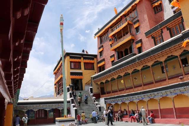 Ladakh Jeep Safari & Photography Tour