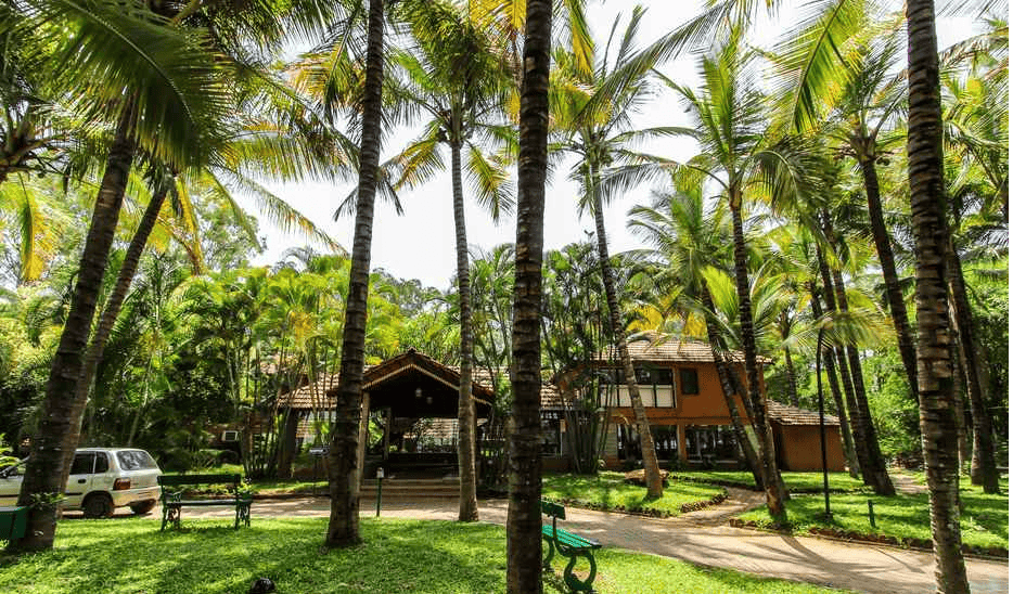 Manipal County Resort Day Out, Book Now @ Flat 26% off