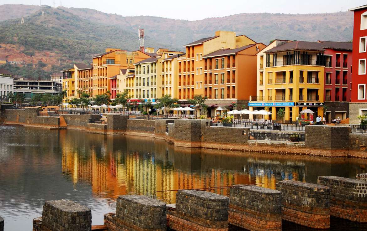 Lavasa (57 Km from Pune)
