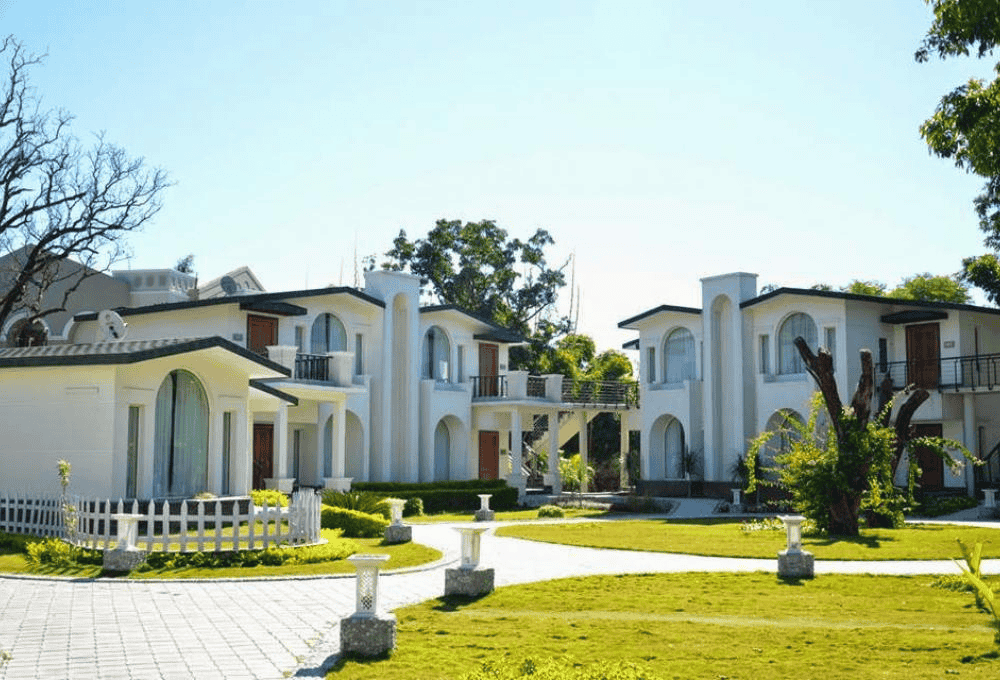 The Hridayesh Spa Wilderness Resort Corbett | Book @42% off