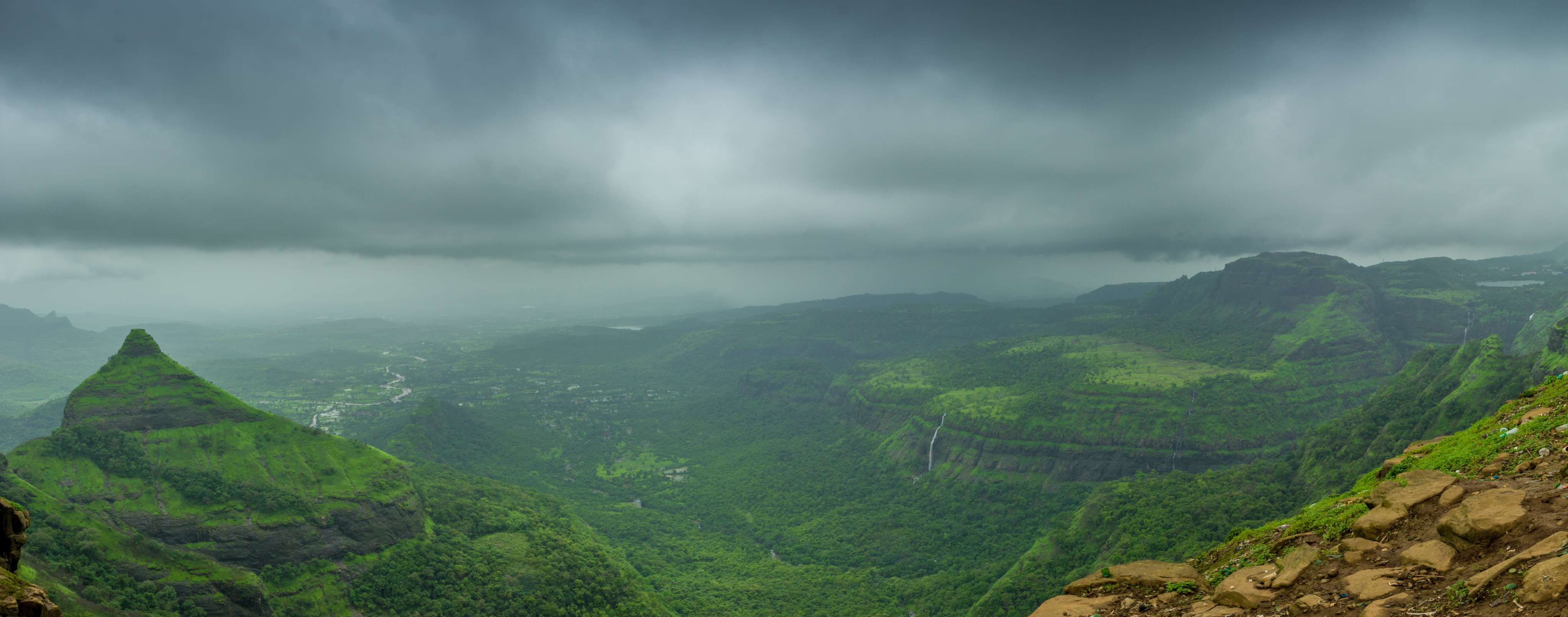 55 Weekend Getaways near Pune (Starting from ₹890)