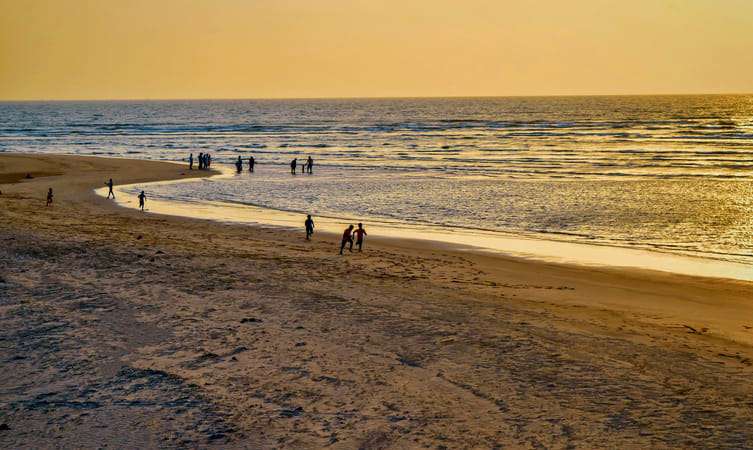 Ratnagiri (303 km from Pune)