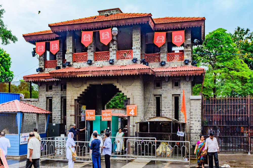 Shirdi (242 kms from Mumbai)