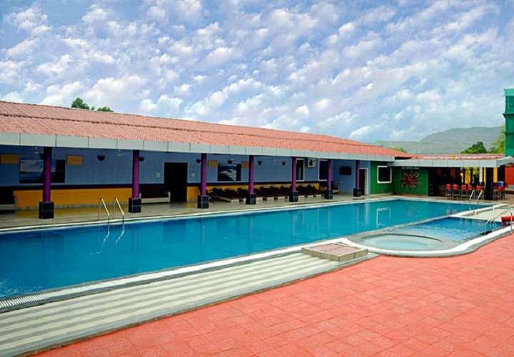 007 Universe Resort Stay in Karjat | Book Online & Save 15%