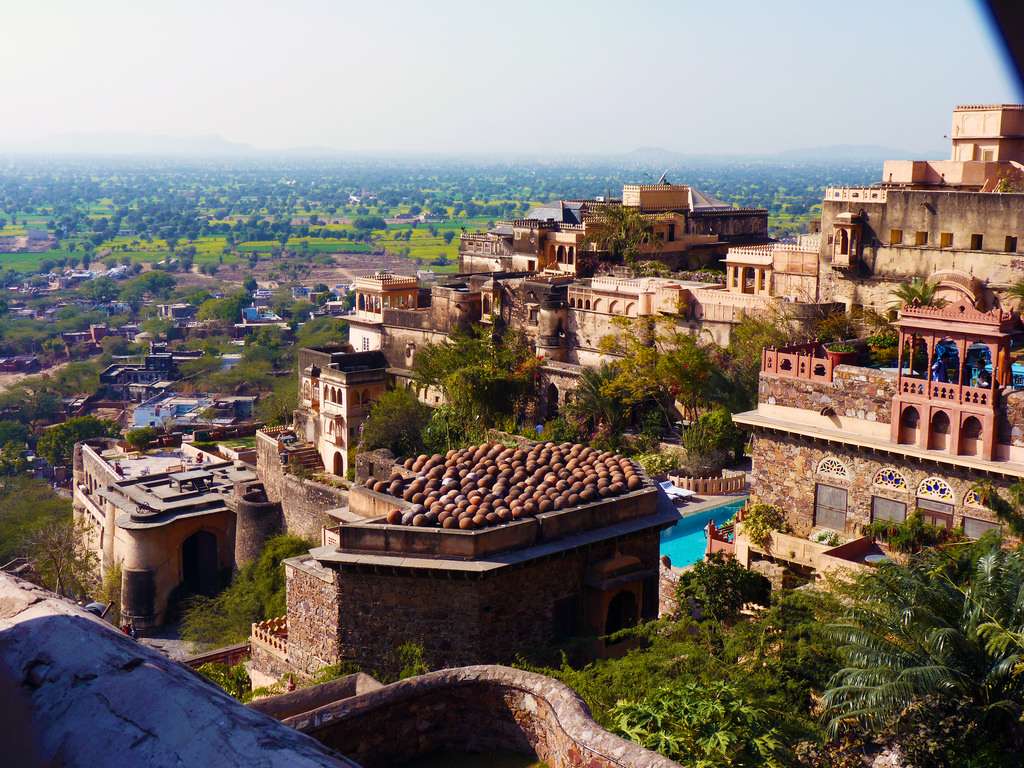 Neemrana Fort Palace, Alwar
