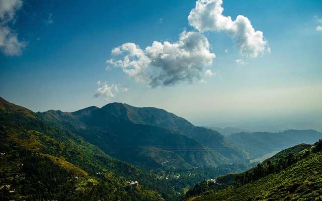 Darjeeling to Kurseong Trek via Old Military Road, West Bengal