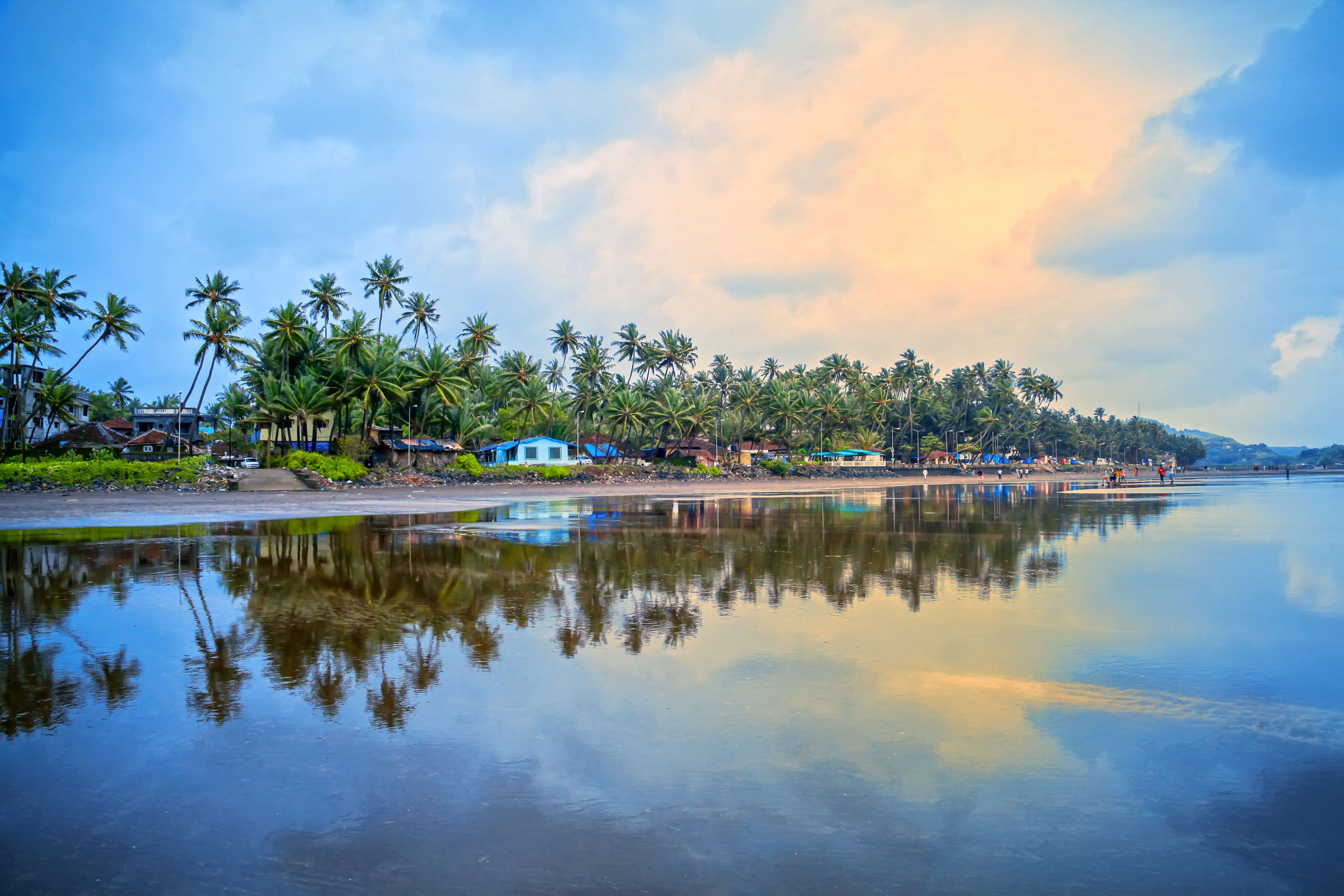 30 Resorts in Konkan, Book Now & Get Upto 50% Off
