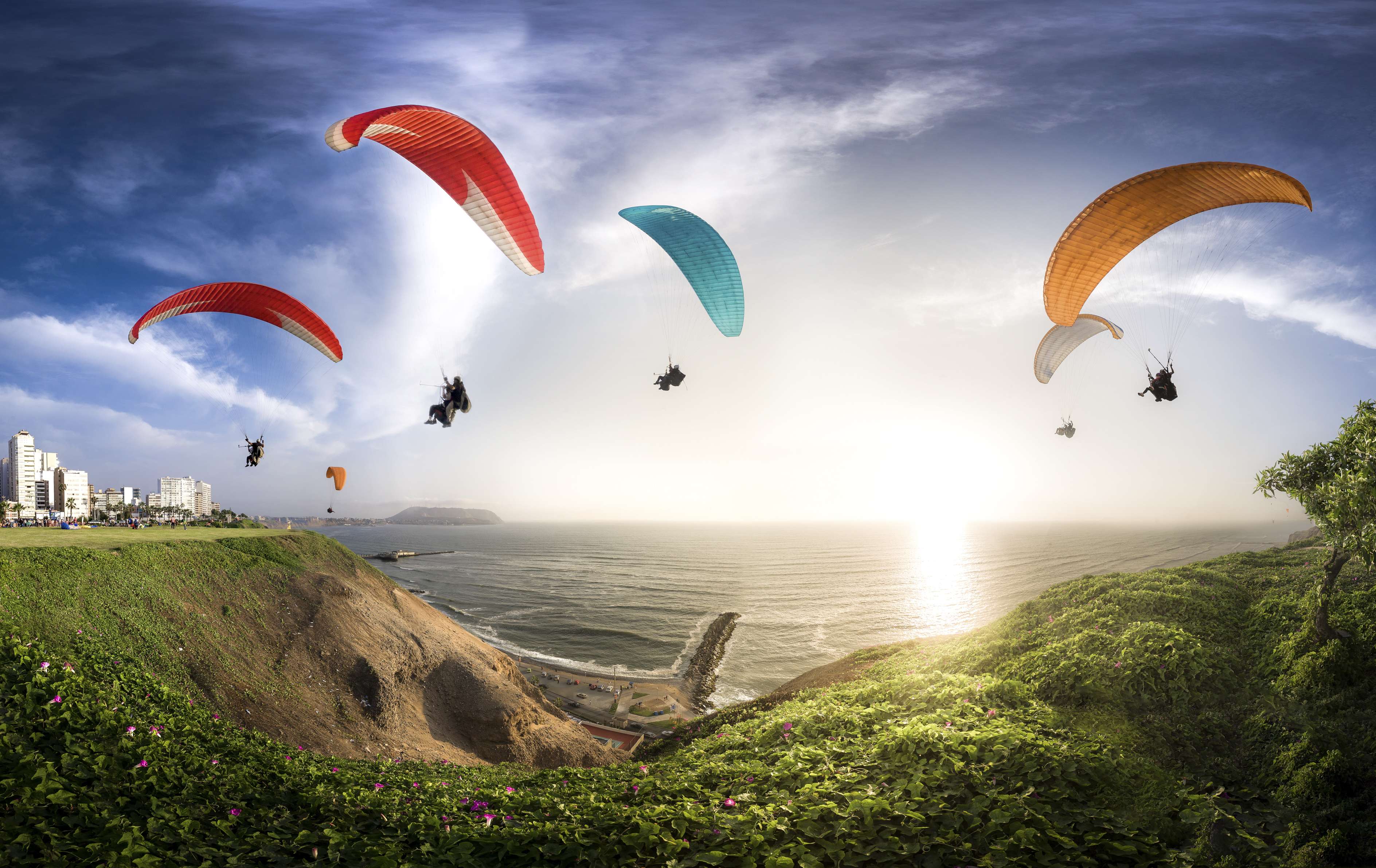 Paragliding in Panchgani: A Detailed Travel Guide - {{year}}