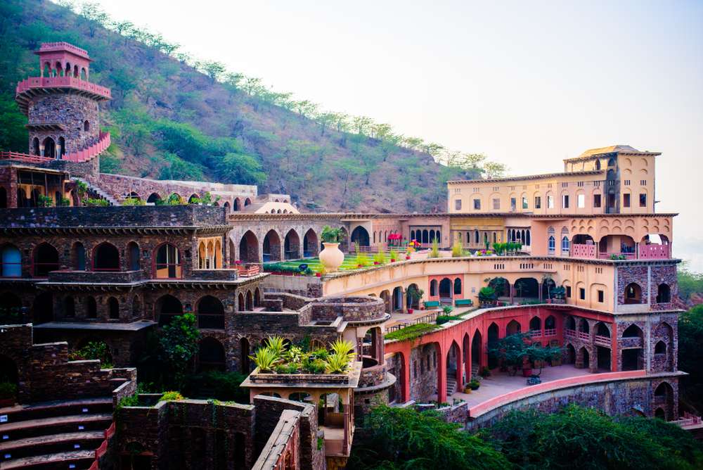 15 Places to Visit Near Delhi within 100 Km: {{year}} (Updated) 
