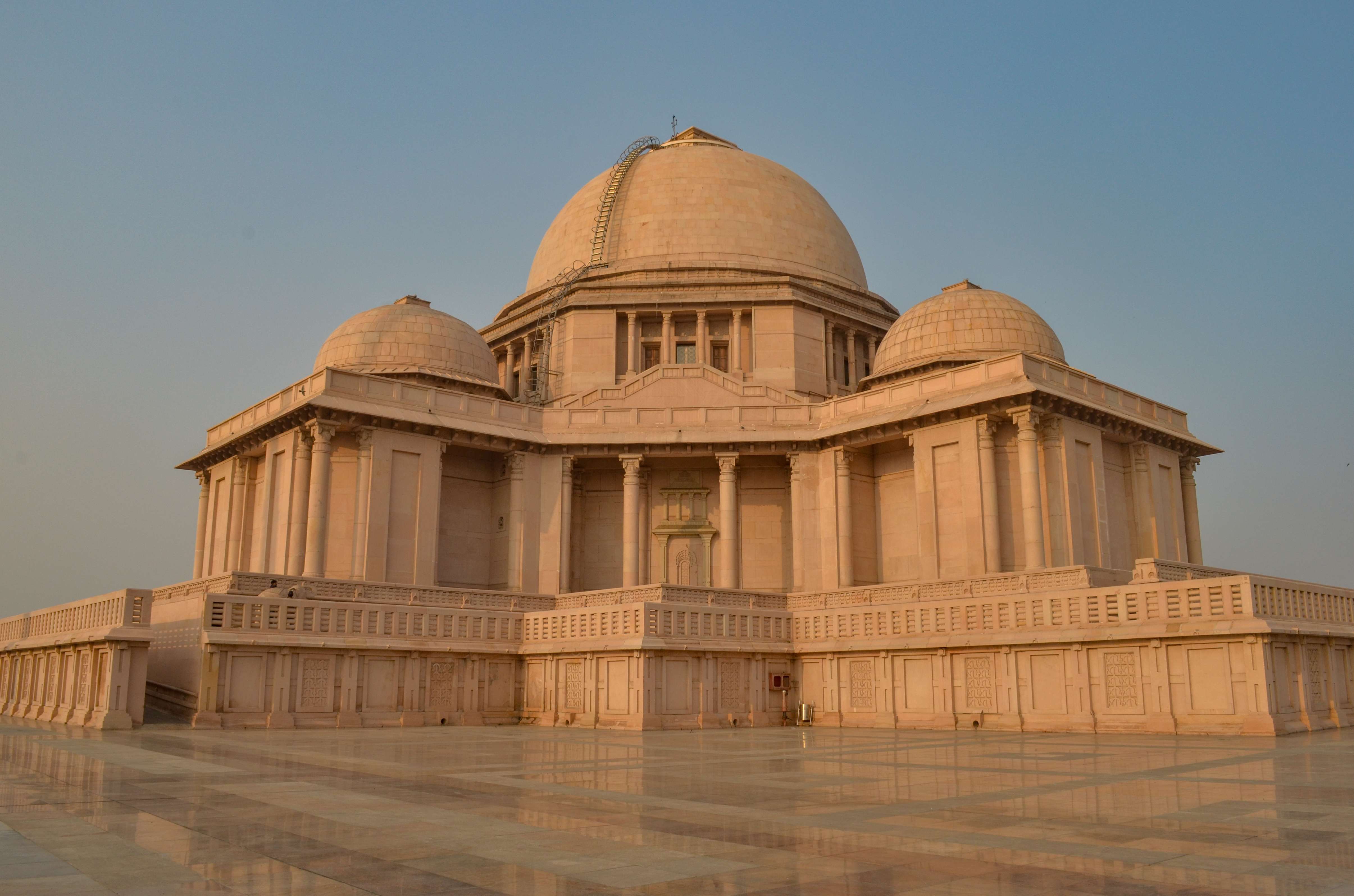 20 Places to Visit in Noida: Tourist Places & Attractions