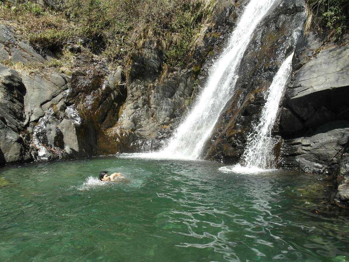 Bhagsunath Temple & Waterfall 
