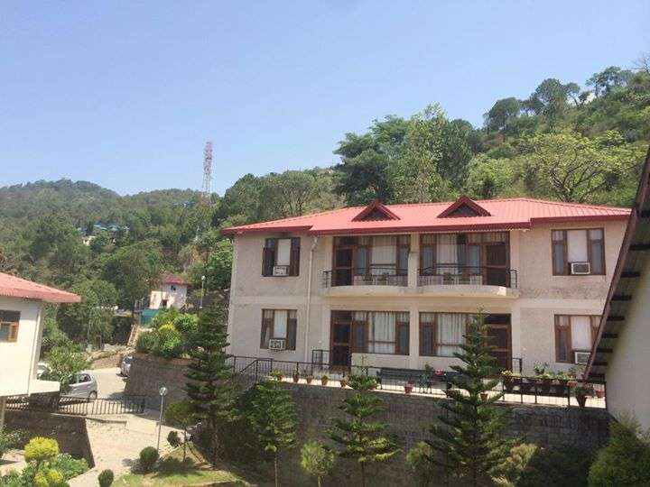 Surya Rock Rose Resort