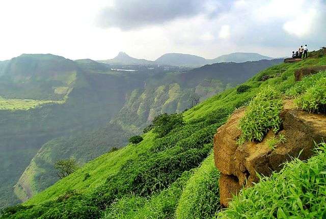 Jawahar (273 km from Pune)