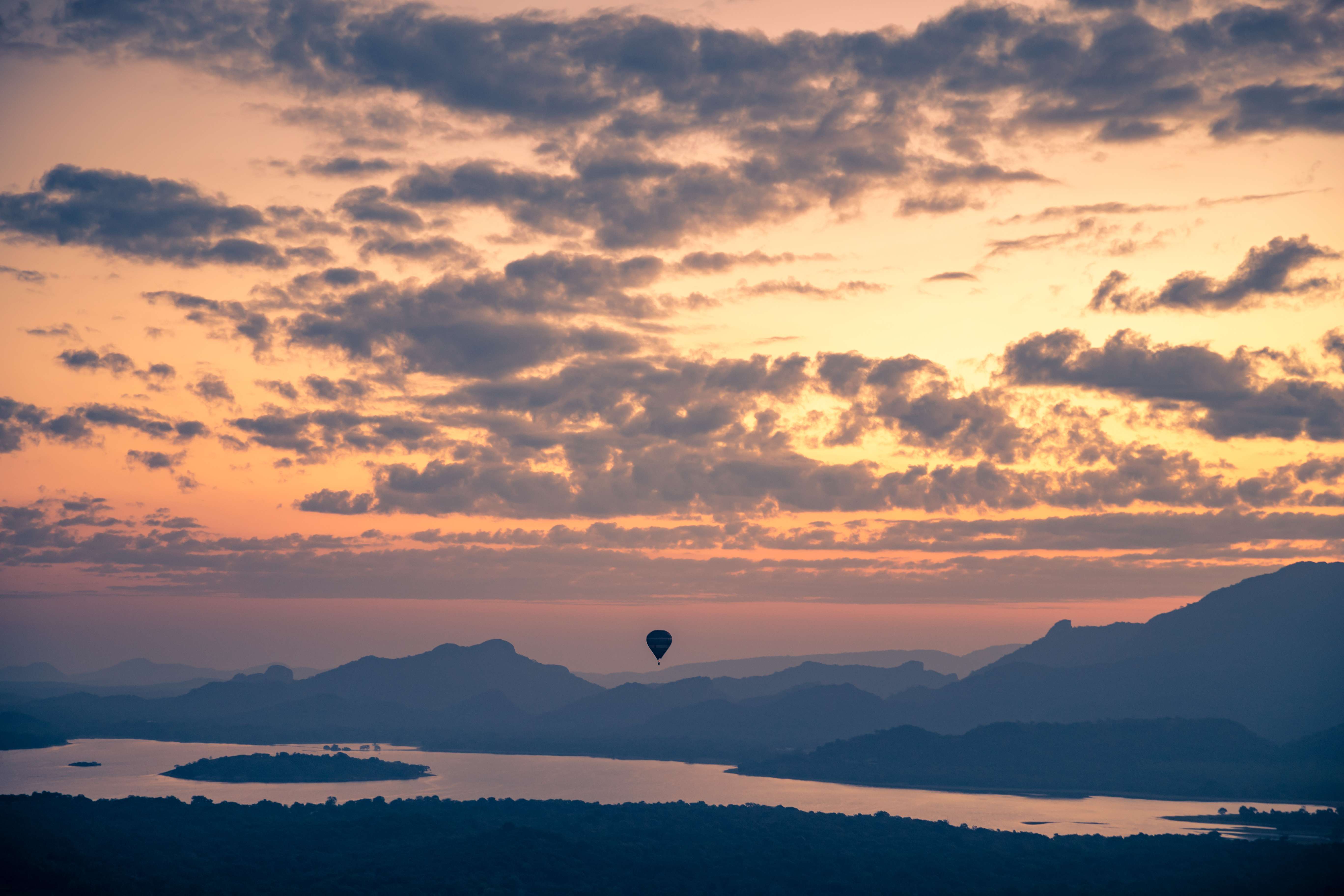 Hot Air Ballooning at Kandalama Lake in Sri lanka