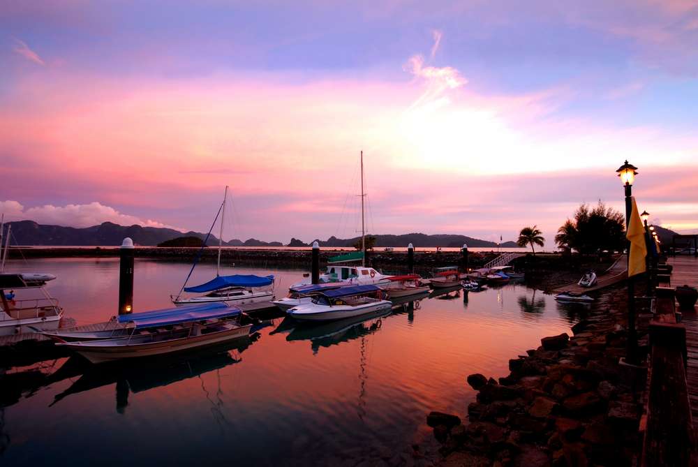 Sunset Dinner Cruise, Langkawi @ Flat 15% off