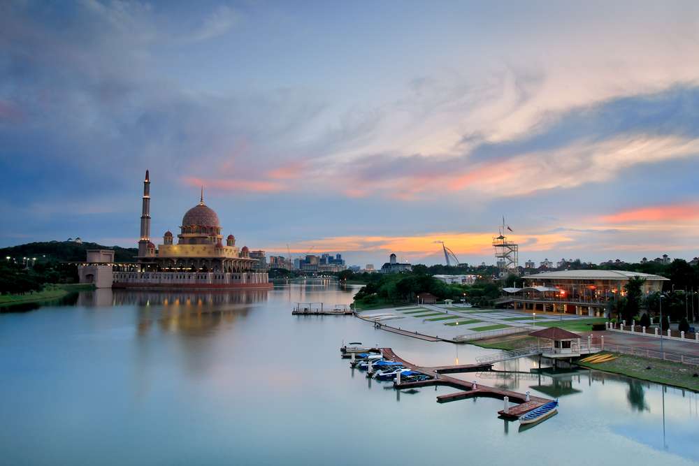 Putrajaya Tour Package | Book Now @ Flat 15% off