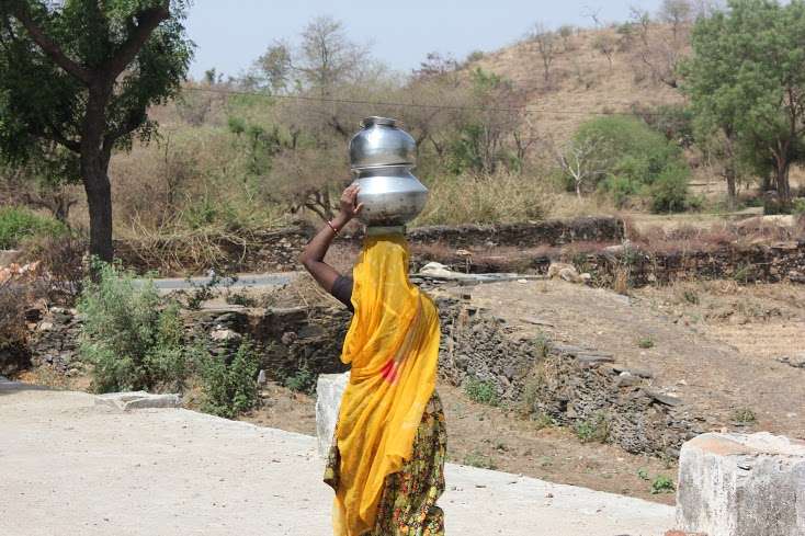 Vintage Car and City Palace Tour in Udaipur