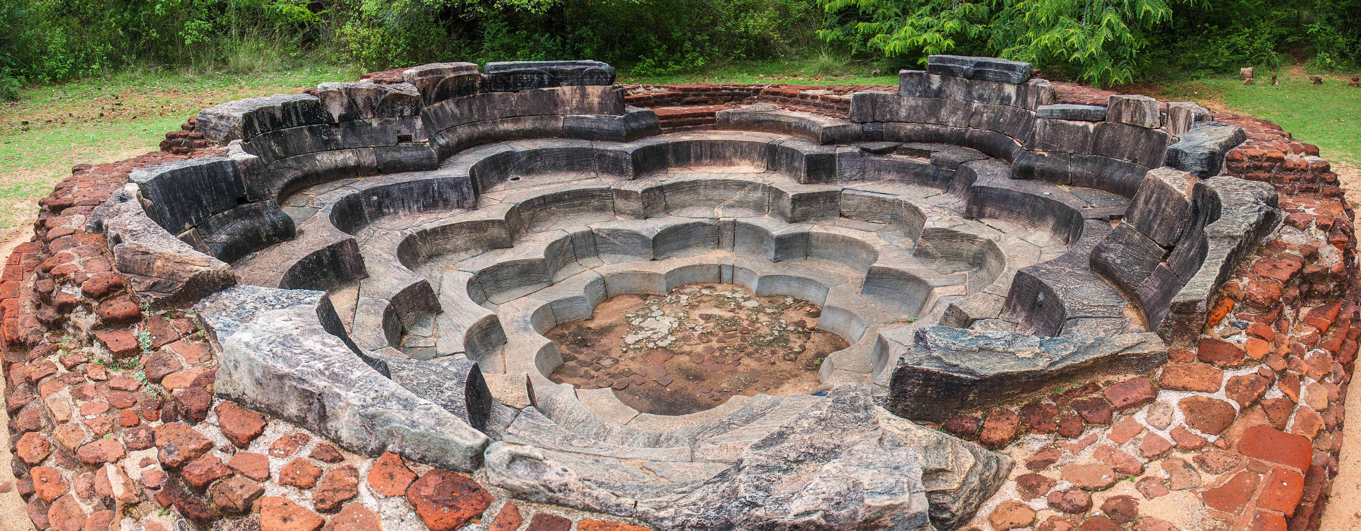 Polonnaruwa Sacred City