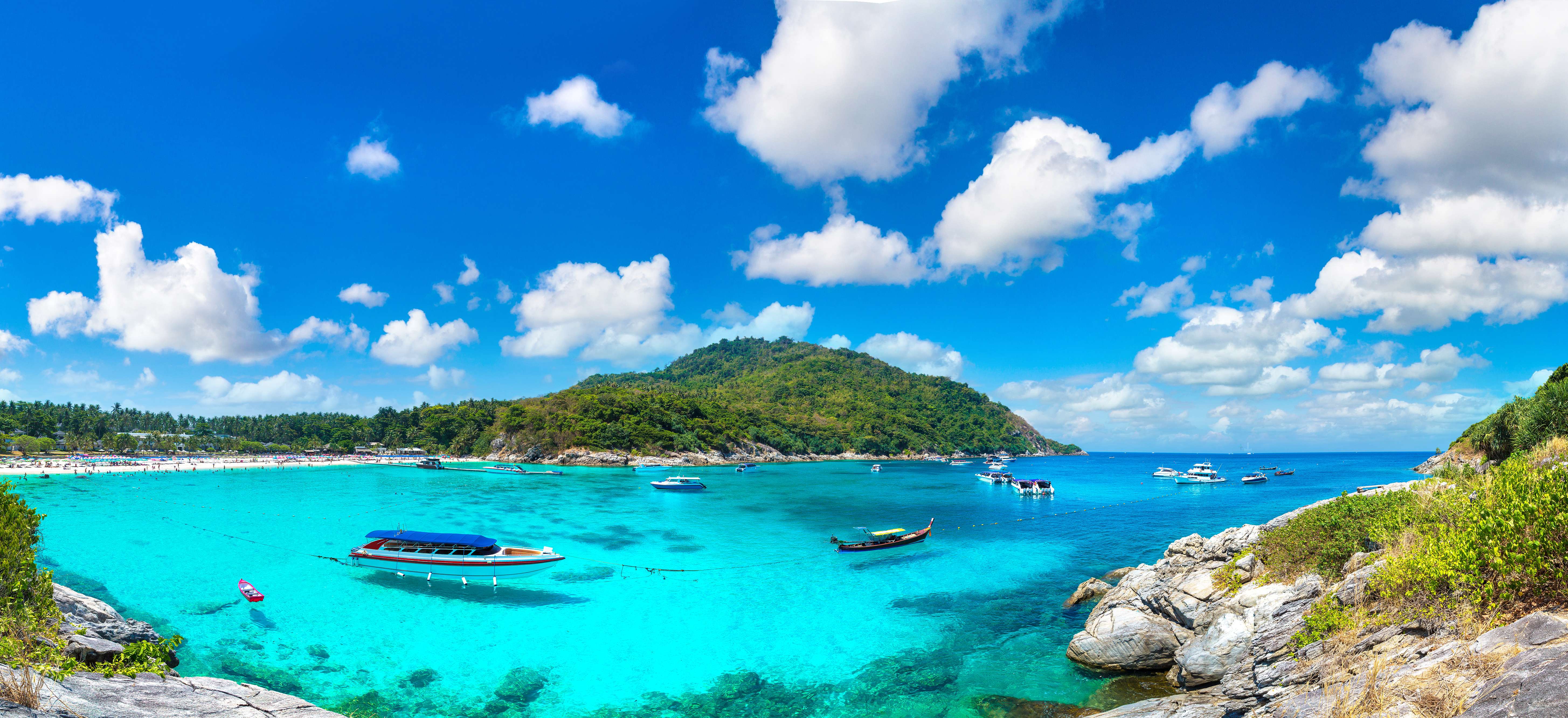 Raya Islands Tour near Phuket Flat 20%