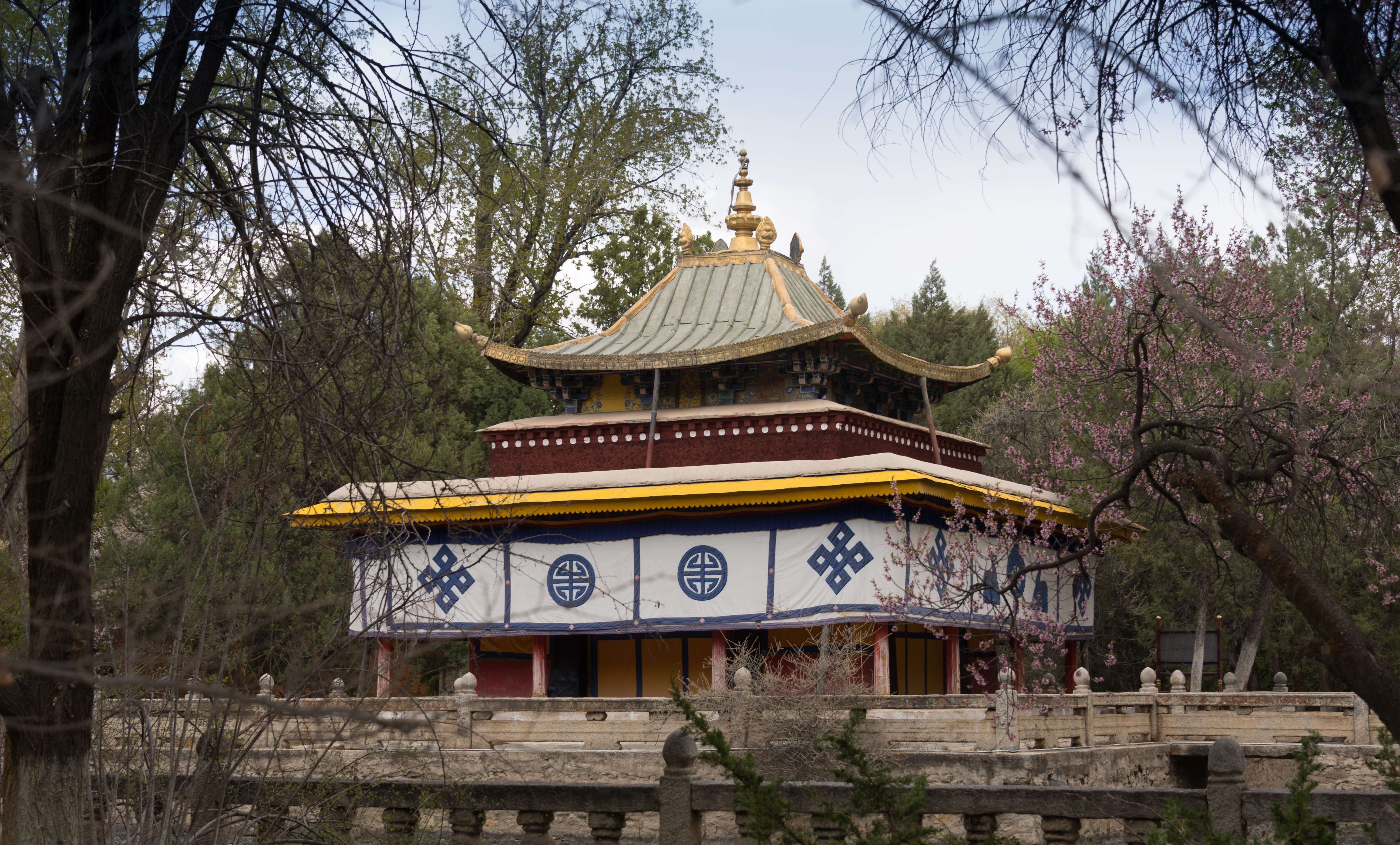 Visit Norbulingka