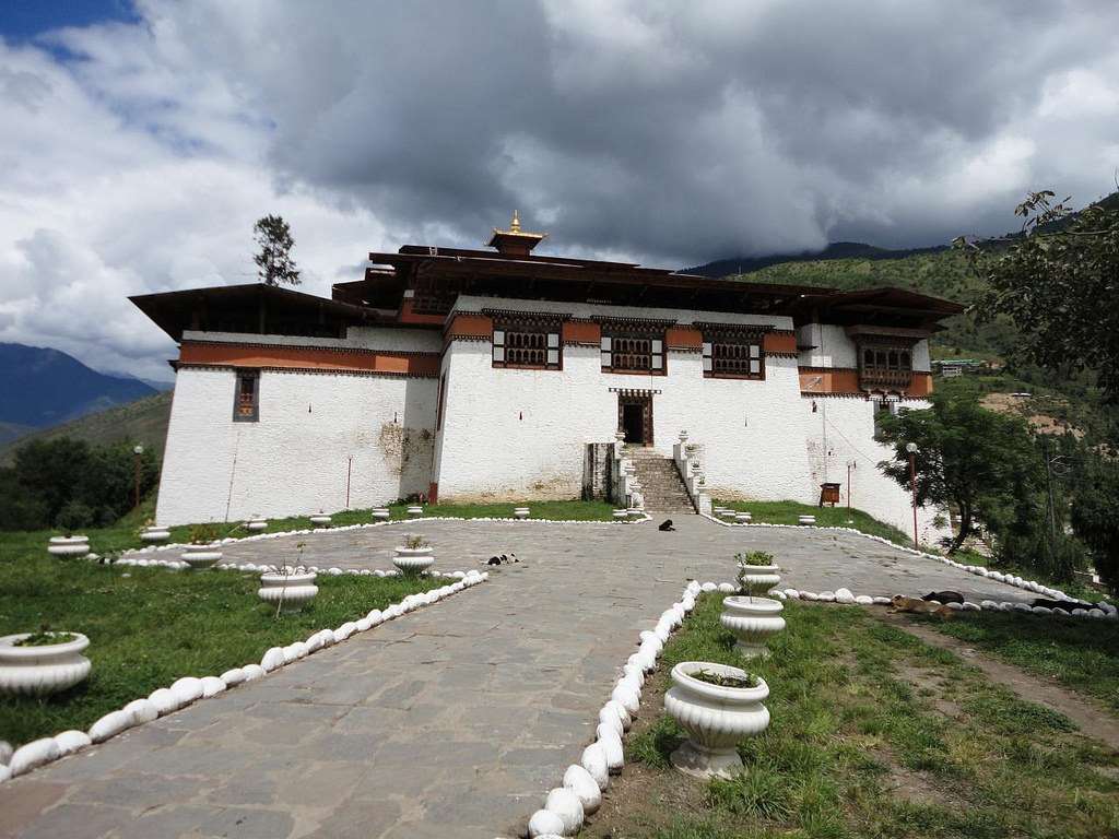 Visit Simtokha Dzong