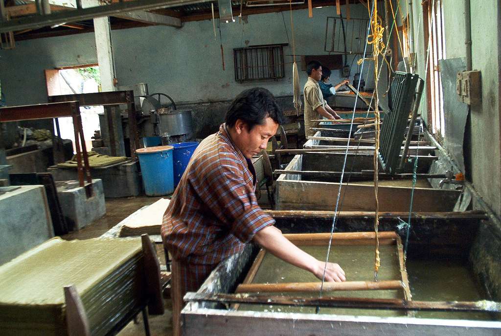 Visit Jungshi Handmade Paper Factory