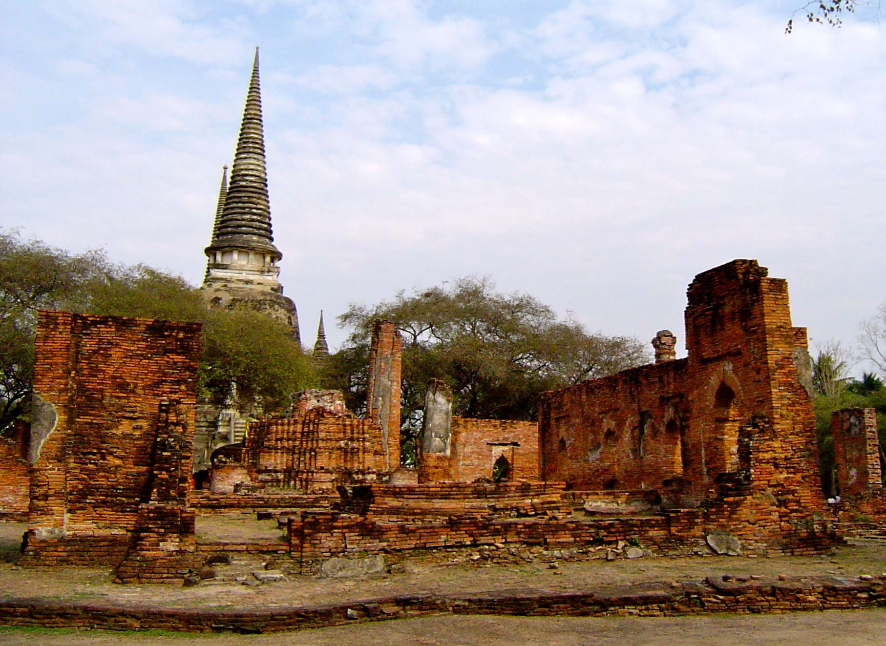 Chedi Phra Sri Suriyothai