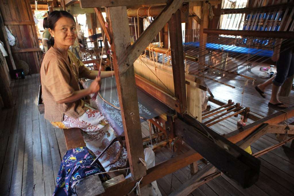 Visit Koh Dach (Silk Island)