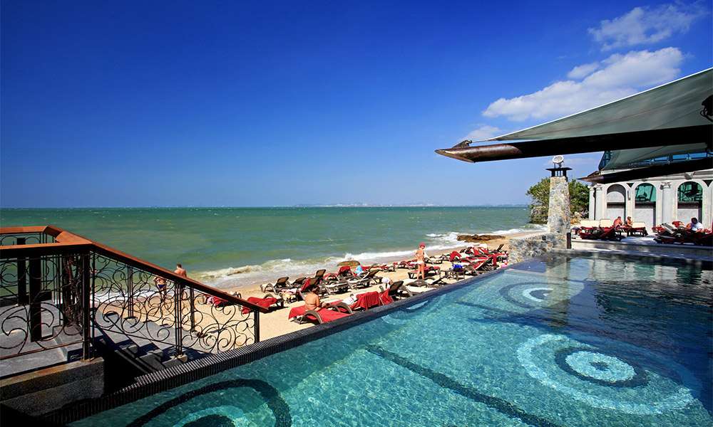 Centara Grand Modus Resort Pattaya