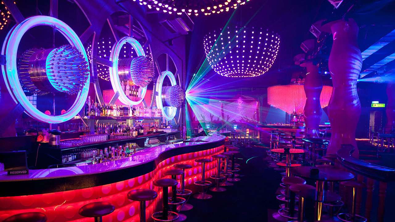 Tap Your Feet at Mixx Discotheque at Walking Street