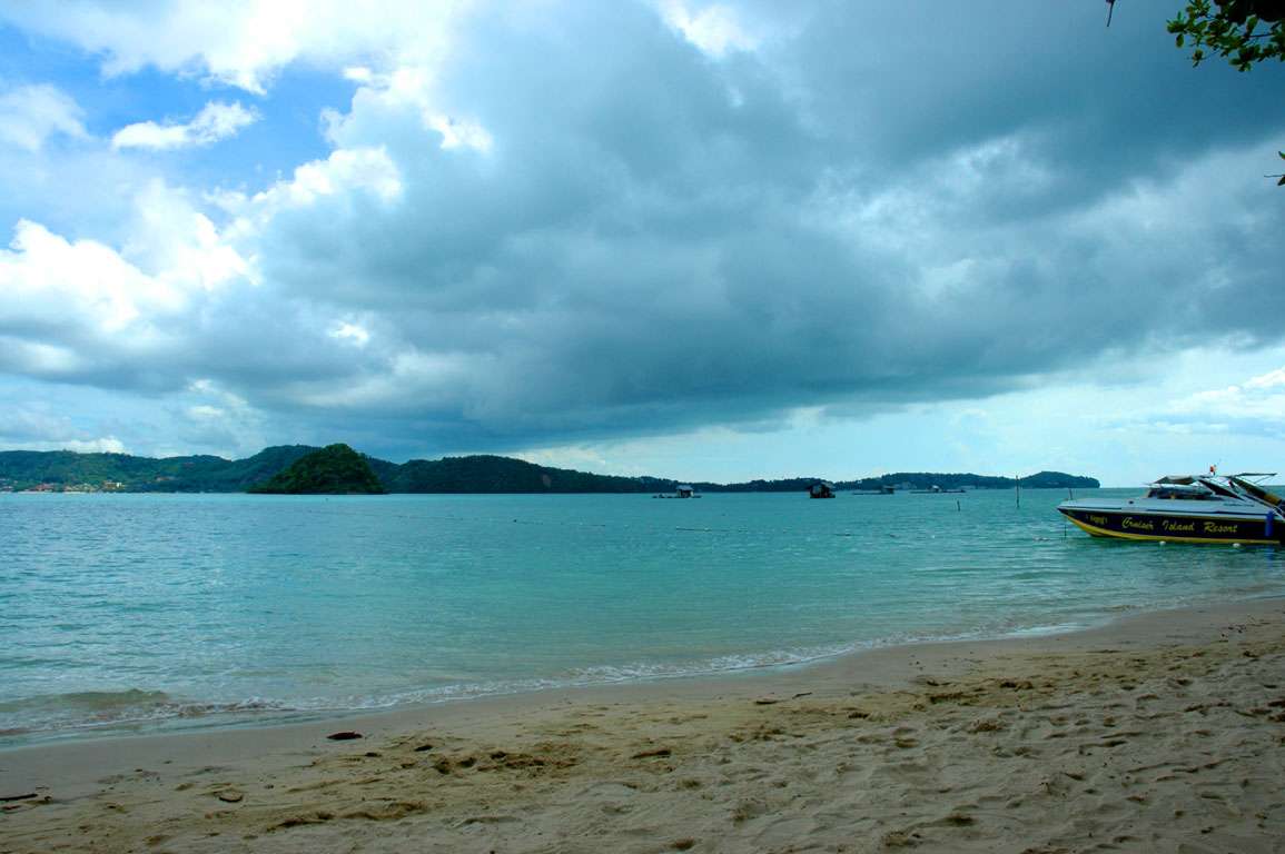 Bang Tao Beach