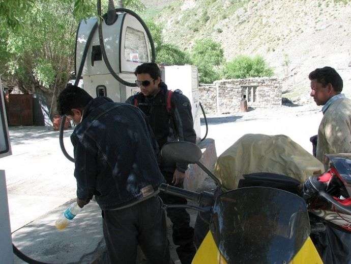 Petrol Pumps on Srinagar-Leh Highway