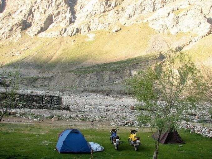 Darcha (325 km from Leh)