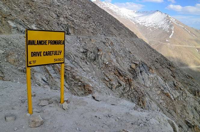 Safety Tips on Road Trip to Ladakh