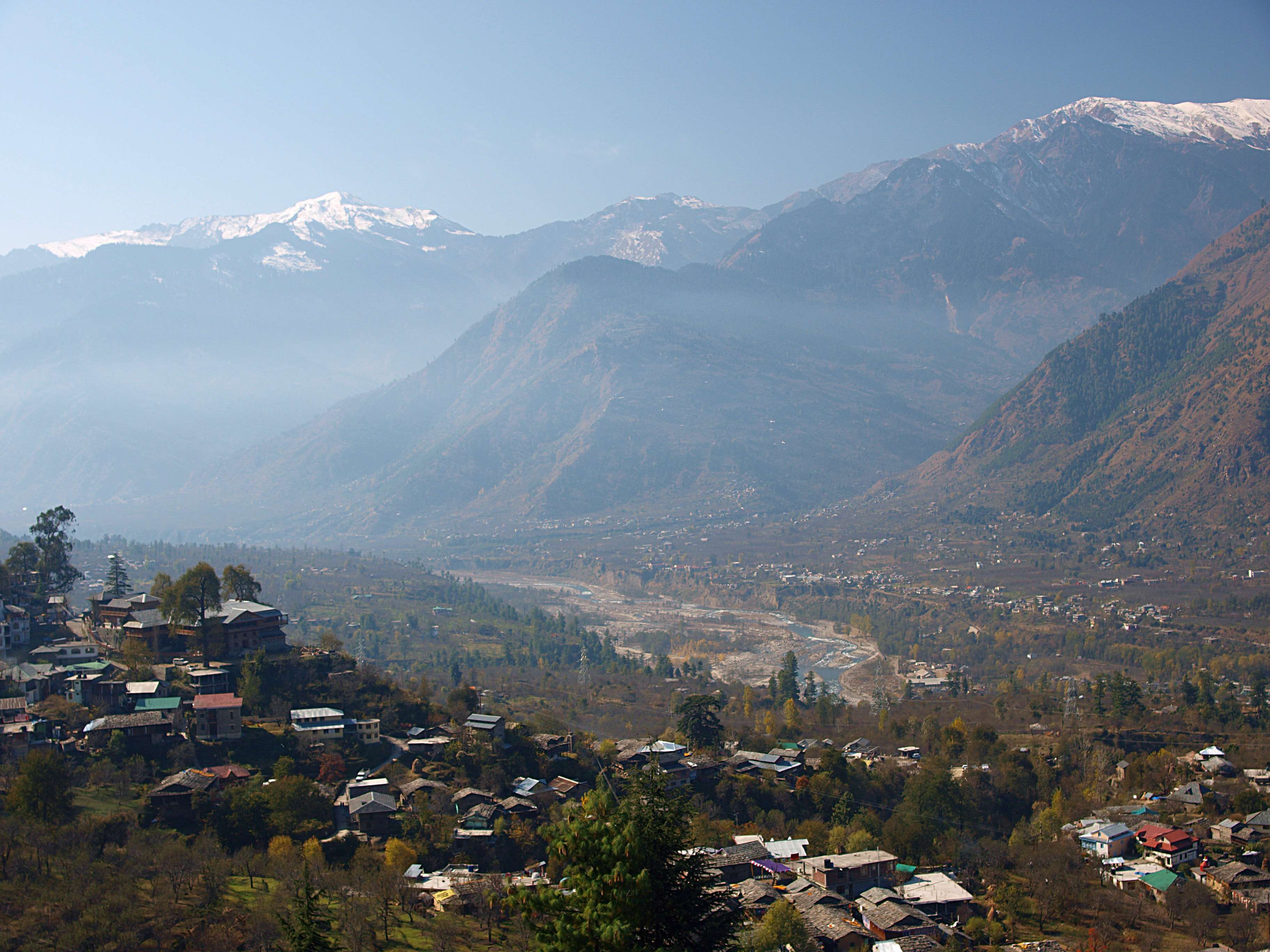 Explore the Beauty of Tirthan Valley 