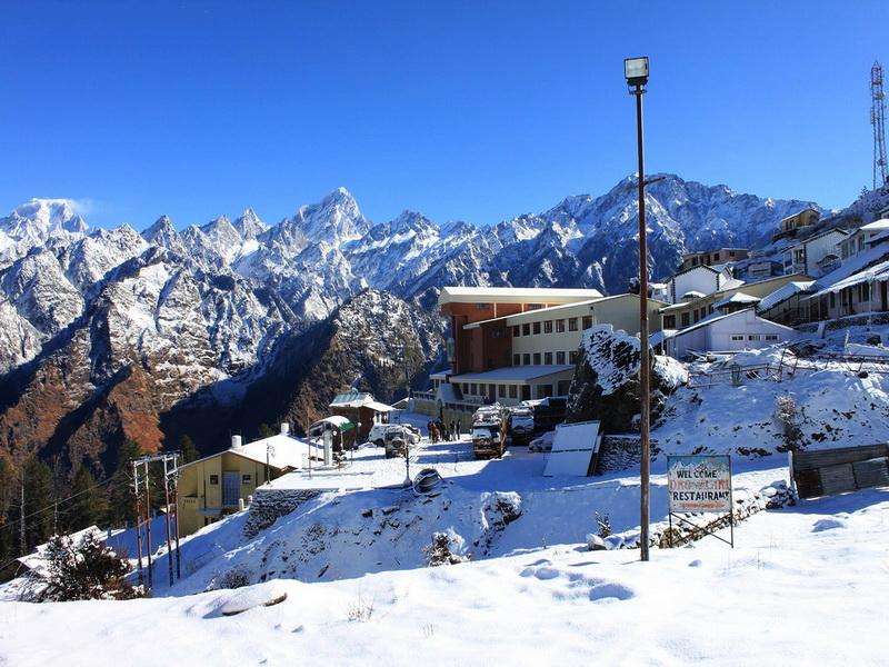 Auli (388 Kms from Delhi)