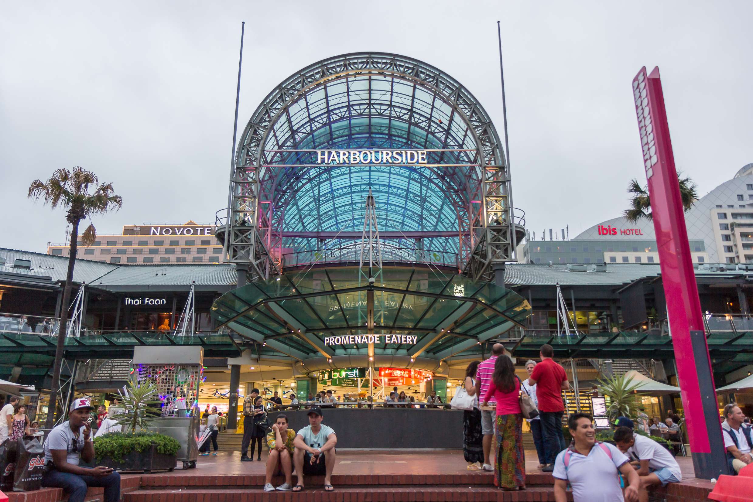 Harbourside Shopping Centre