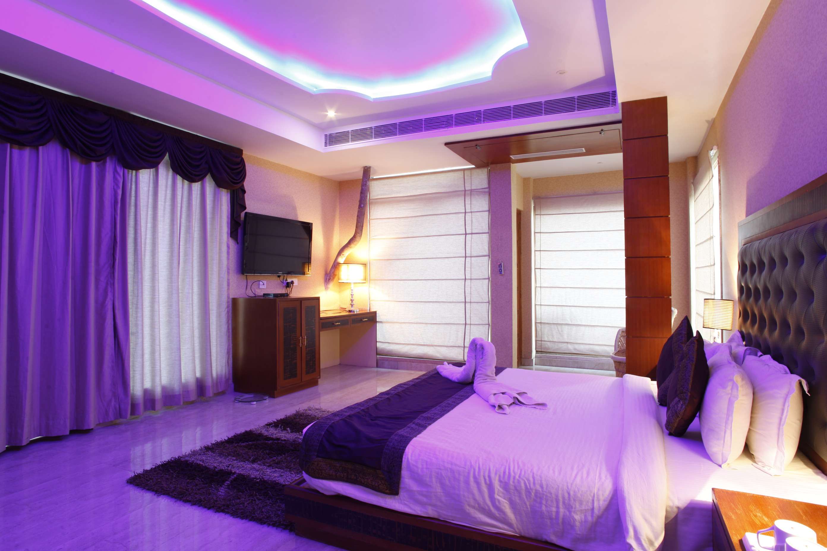 Stay at Byke Grassfield Resort in Jaipur