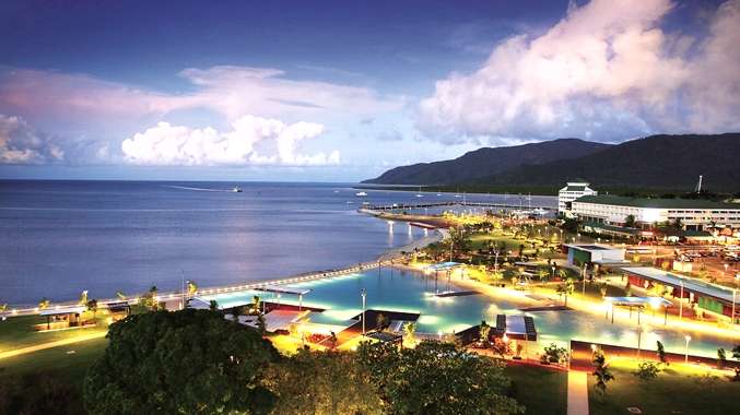 DoubleTree by Hilton Hotel Cairns