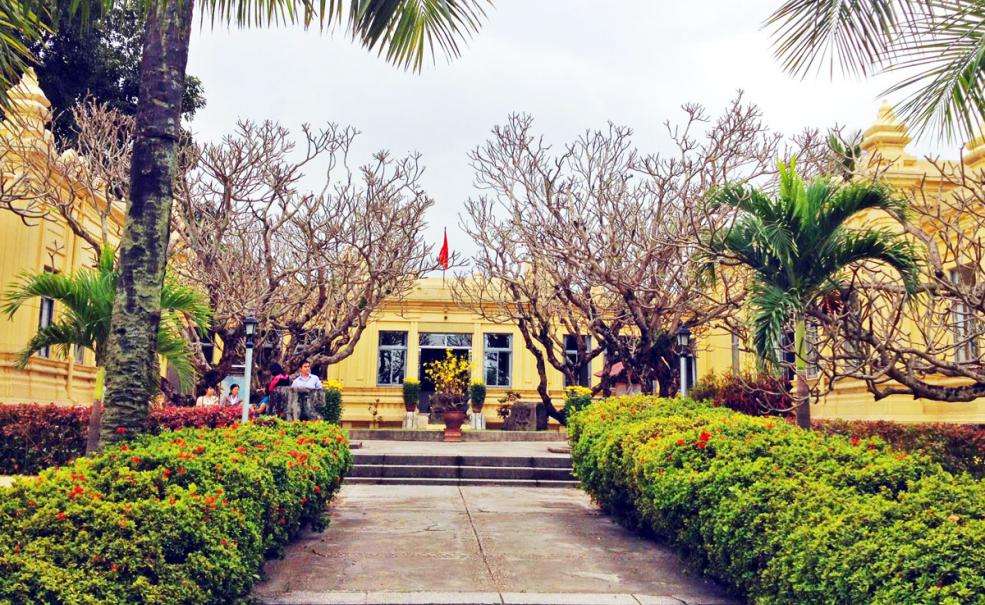 Take a Tour to Museum of Cham Sculpture