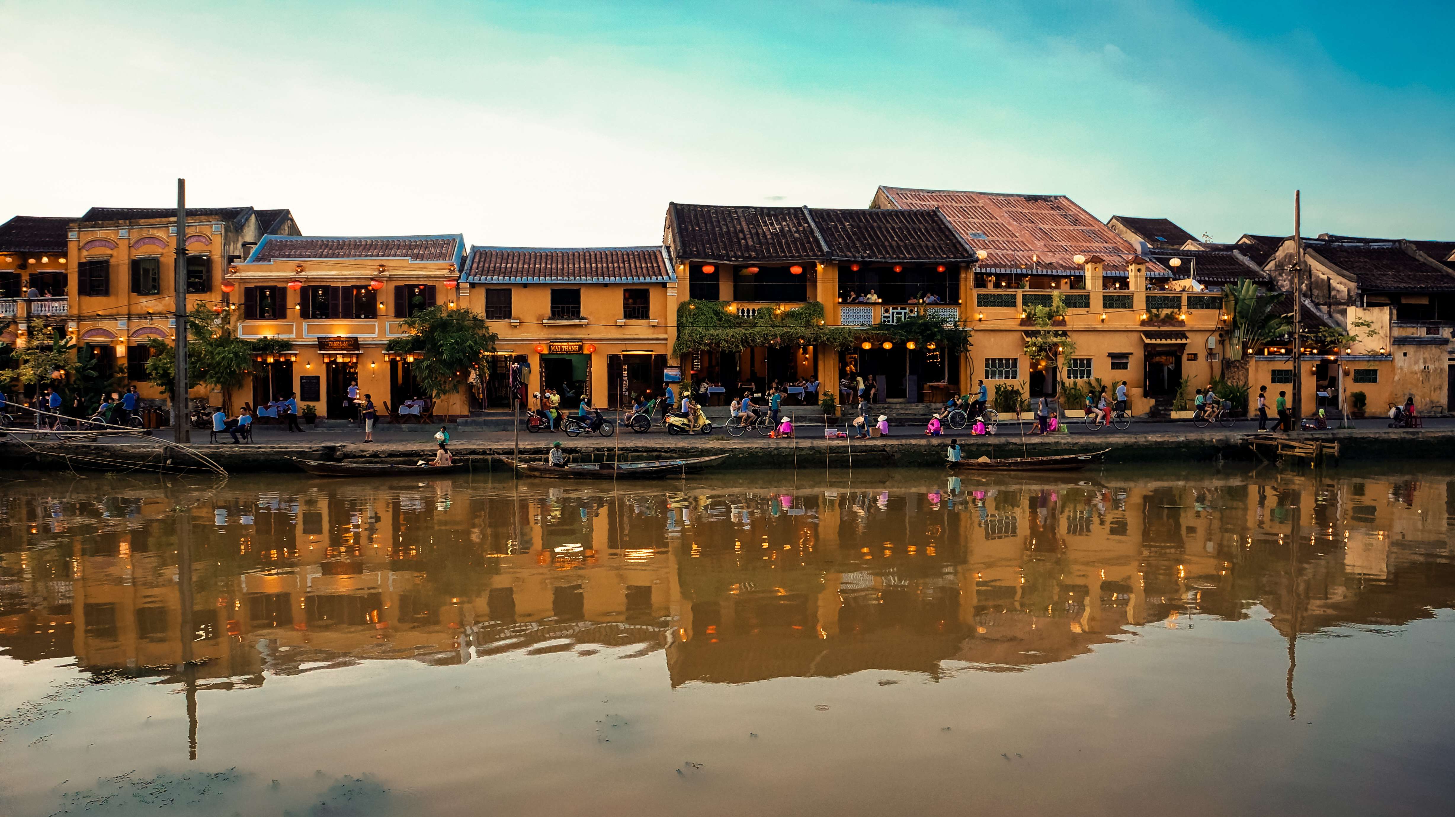 Visit Hoi An Ancient Town