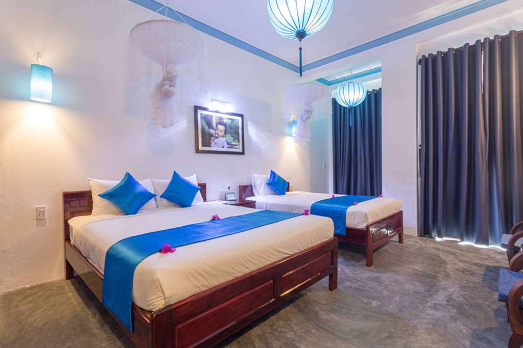 An Bang Beach Village Restaurant