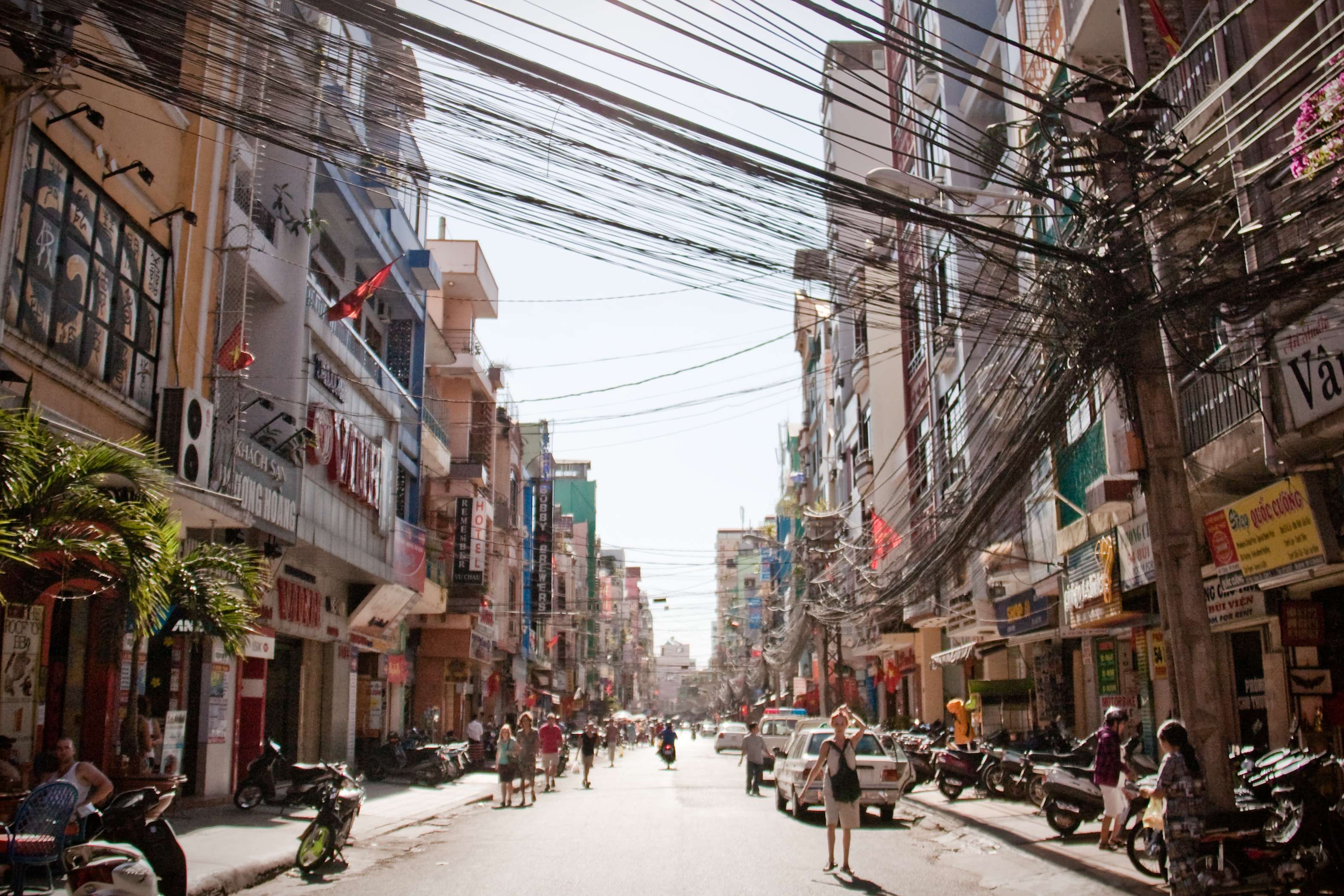 Visit Pham Ngu Lao Street