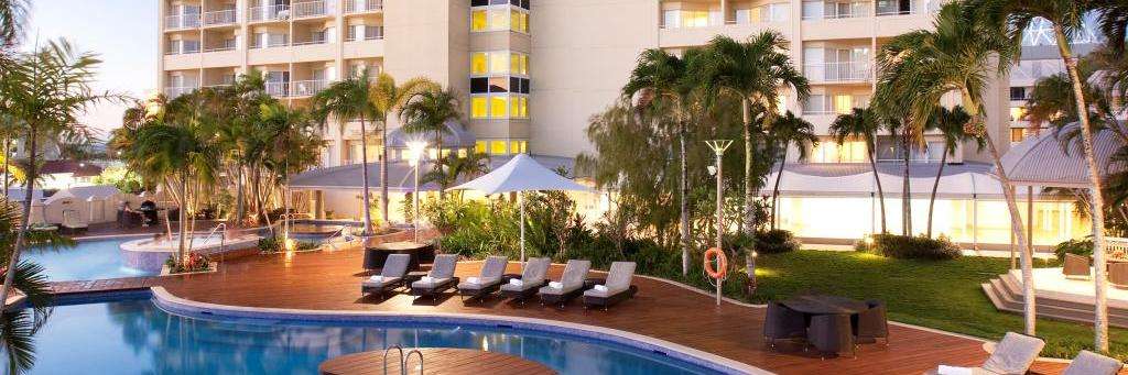 15 Best Cairns Resorts